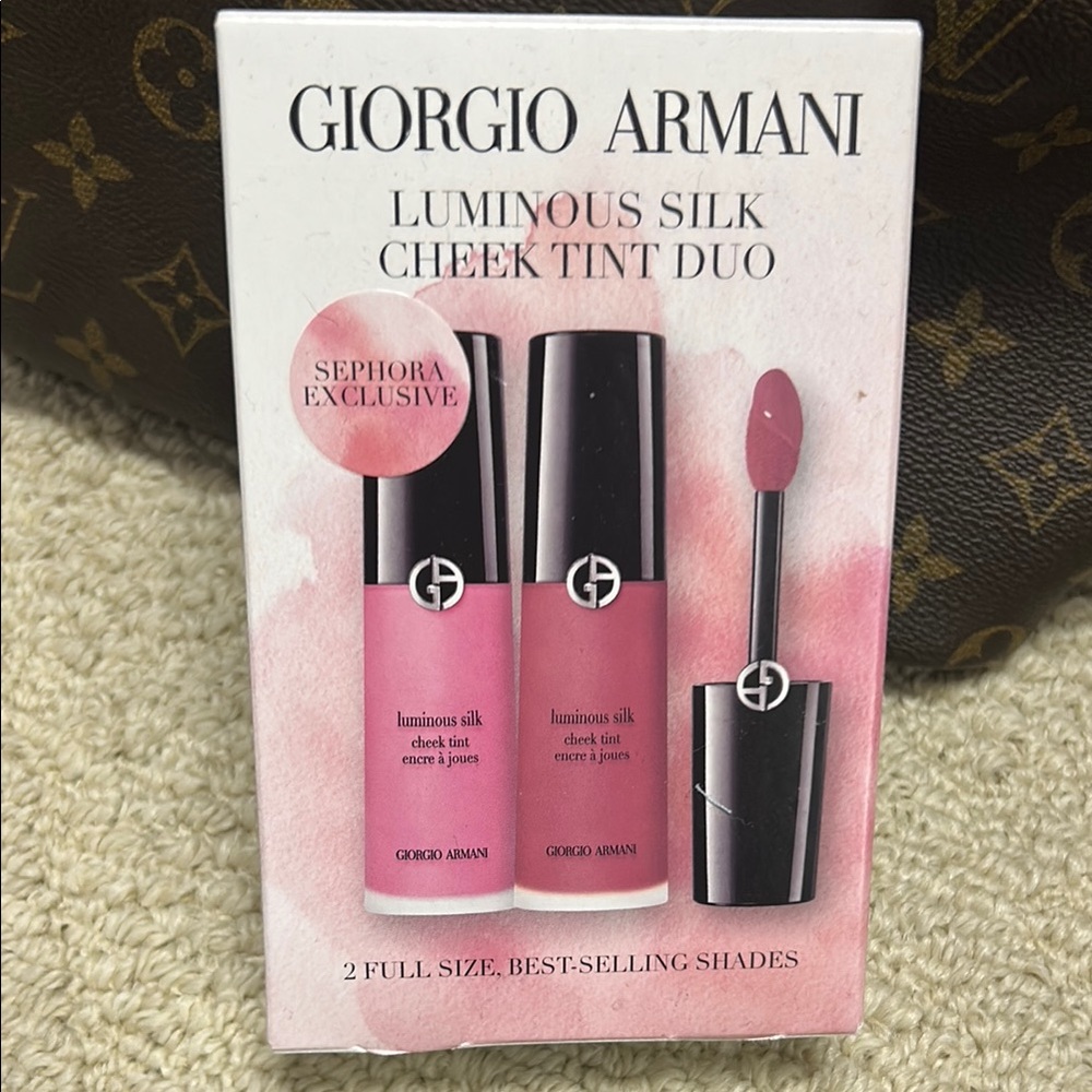 Giorgio Armani Pink Blush Luminous Silk